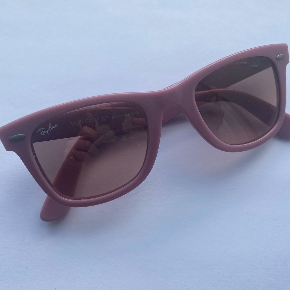 Wayfarer Ray-Ban Sunglasses